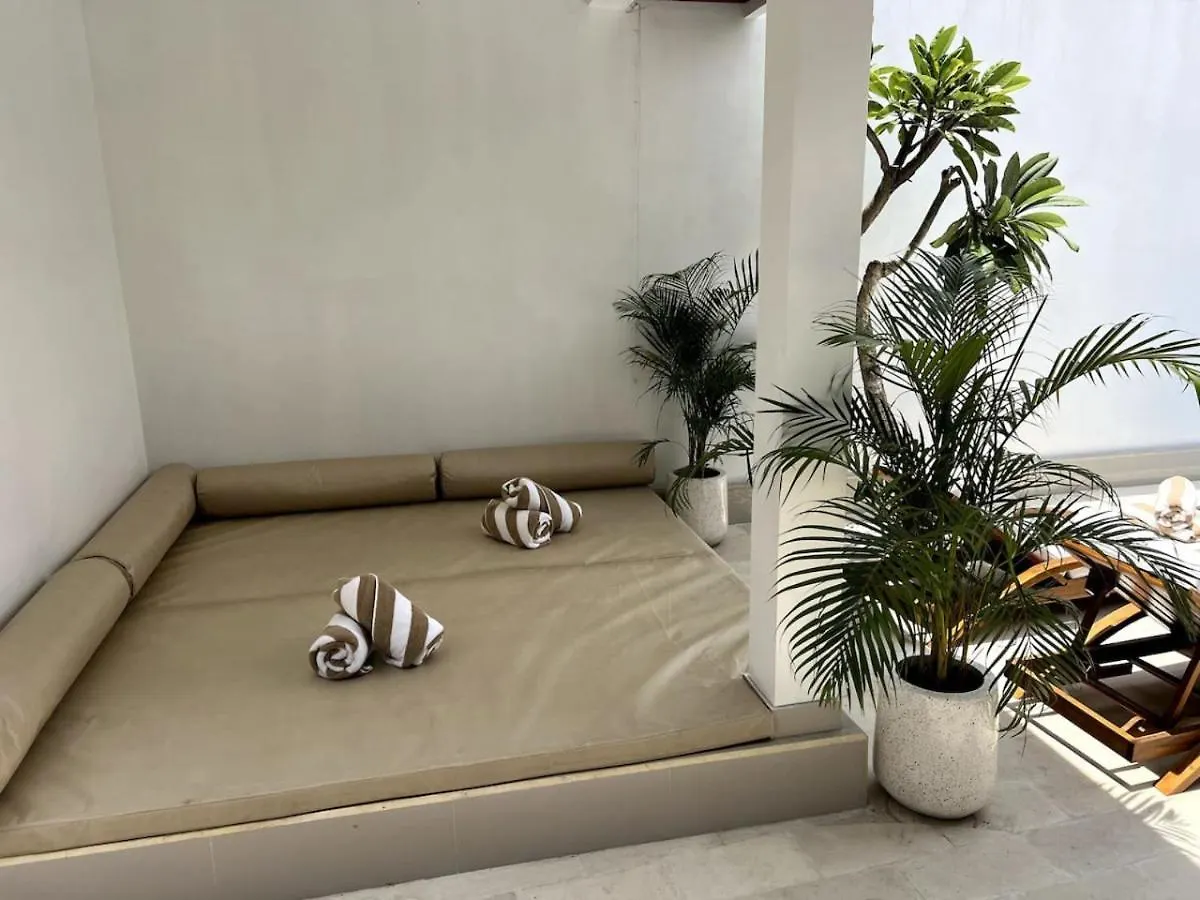 Lux 3 Bedroom Villa 5Min Walk To The Beach Canggu  0*, Canggu (Bali)