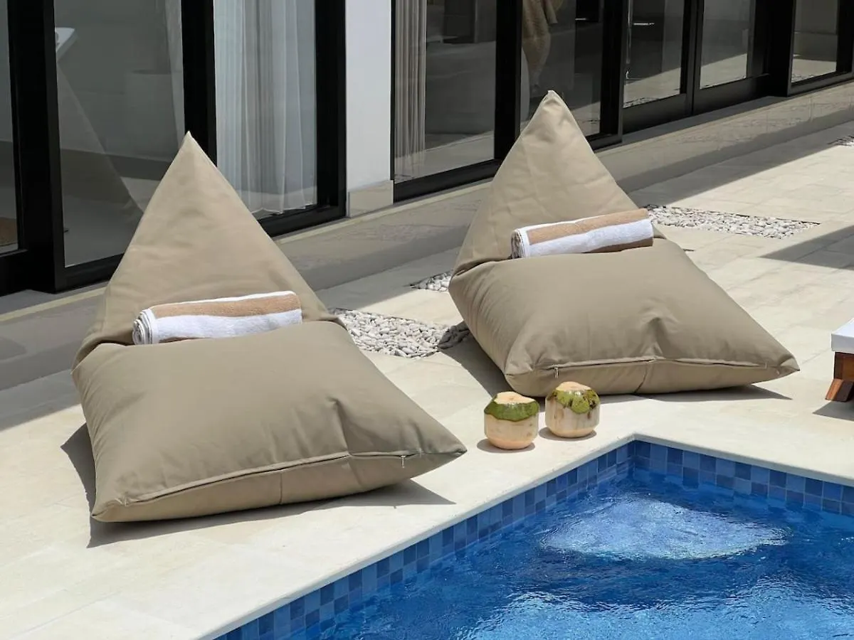 Lux 3 Bedroom Villa 5Min Walk To The Beach Canggu